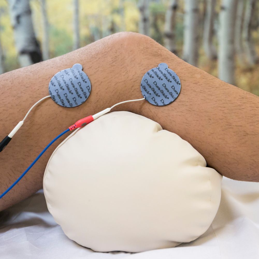 Electrostimulare Stimularea musculara cu ajutorul impulsurilor de catre un dispozitiv electric si sunt transmise cu ajutorul…
