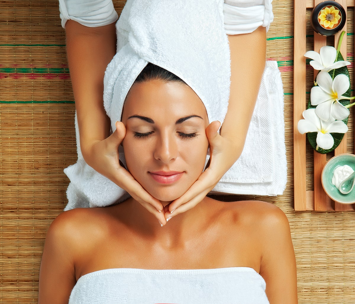 Tratamente faciale dermato-cosmetice