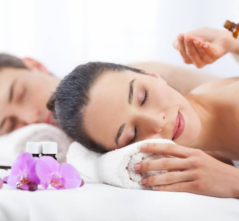 Aromatherapy Face & Body Massage for Two