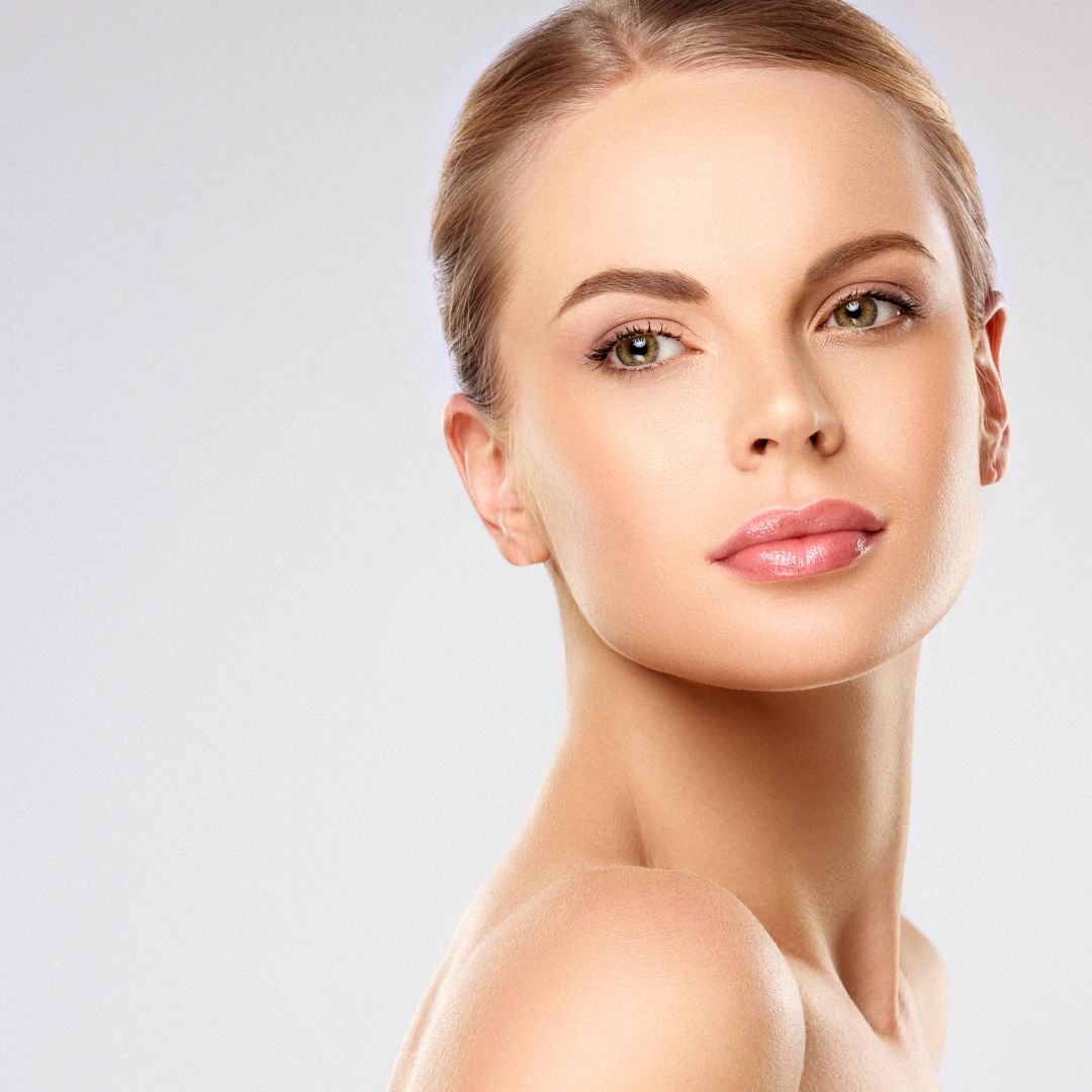 Lift & Glow Facial Treatment